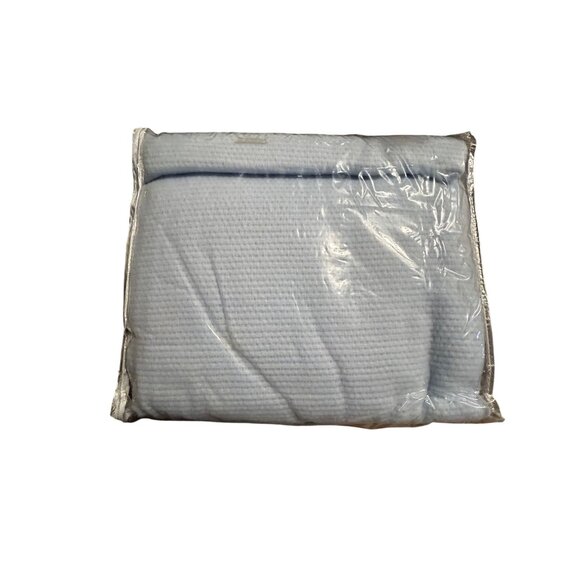 First Lady 100% Acrylic Thermal Blanket Full Size 80 X 90 Inches Light Blue Mach - Picture 5 of 5